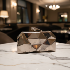 geometrik-desenli-abiye-canta-gumus1